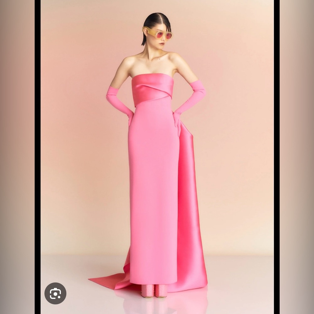 Solace London Kinsley gown in Rose Pink UK12/US8